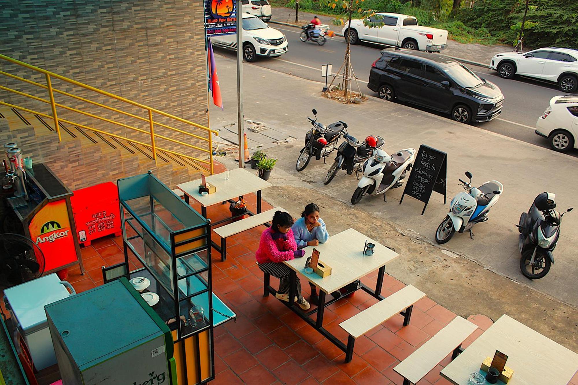 Island View Hostel سيهانوكفيل المظهر الخارجي الصورة